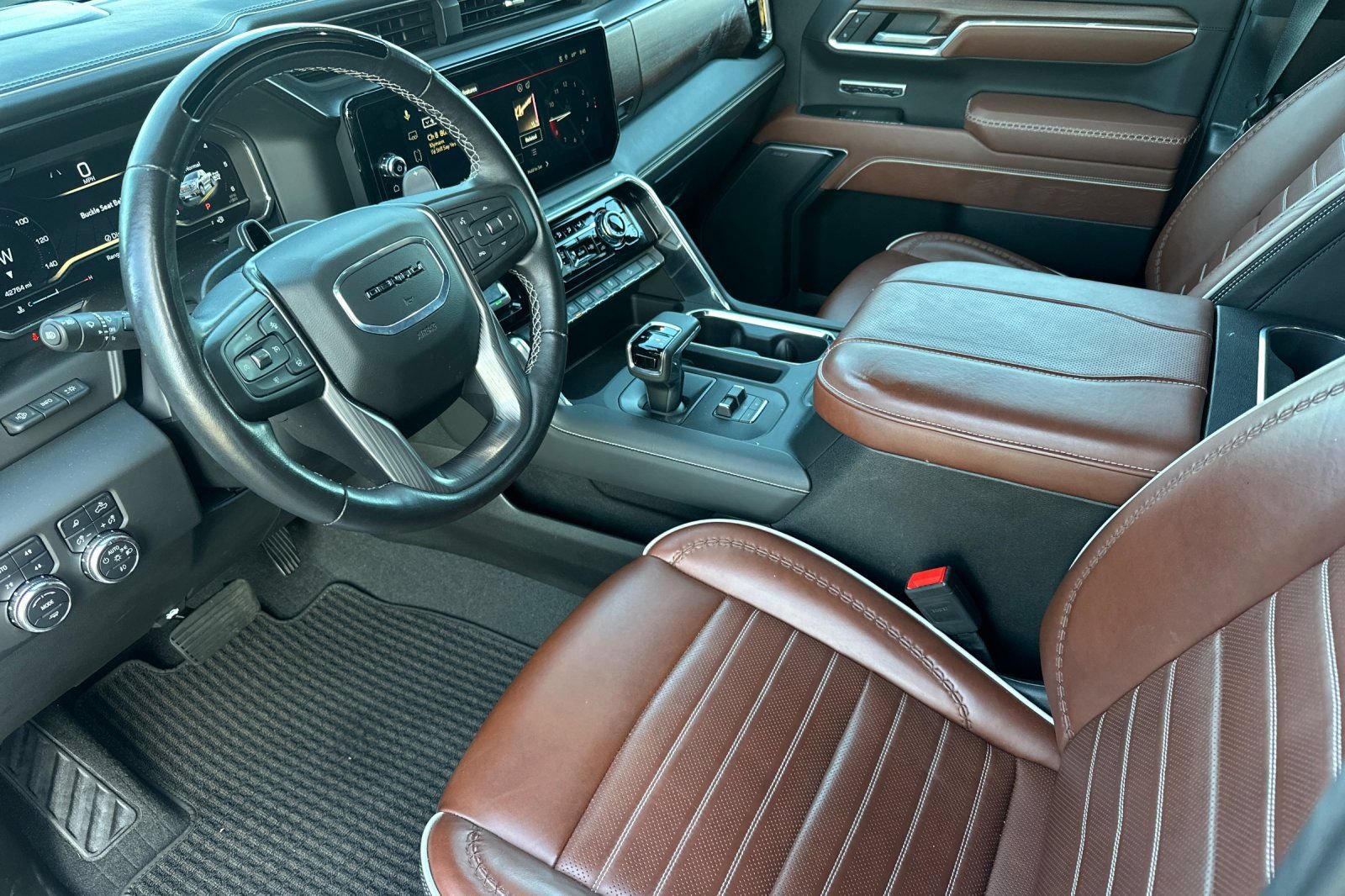 Used 2025 GMC Sierra 1500 Denali Ultimate AWD/4WD image 10