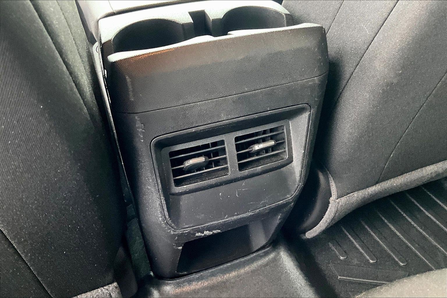 Used 2025 Chevrolet Colorado Trail Boss image 12