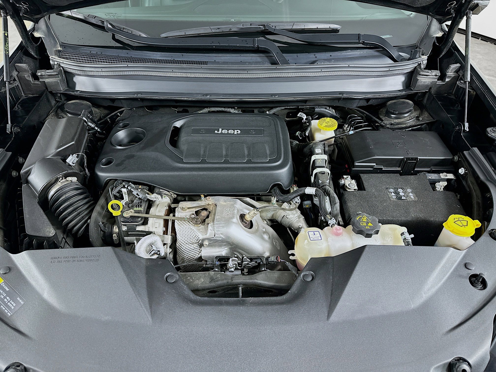 Certified 2022 Jeep Cherokee Limited image 37