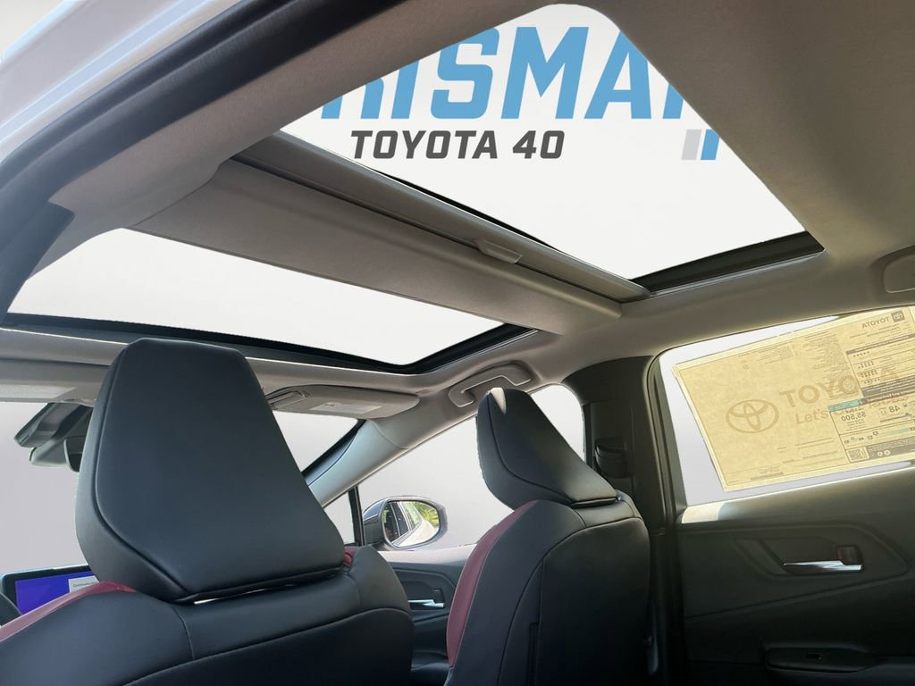 New 2025 Toyota Prius Plug-In Hybrid image 19