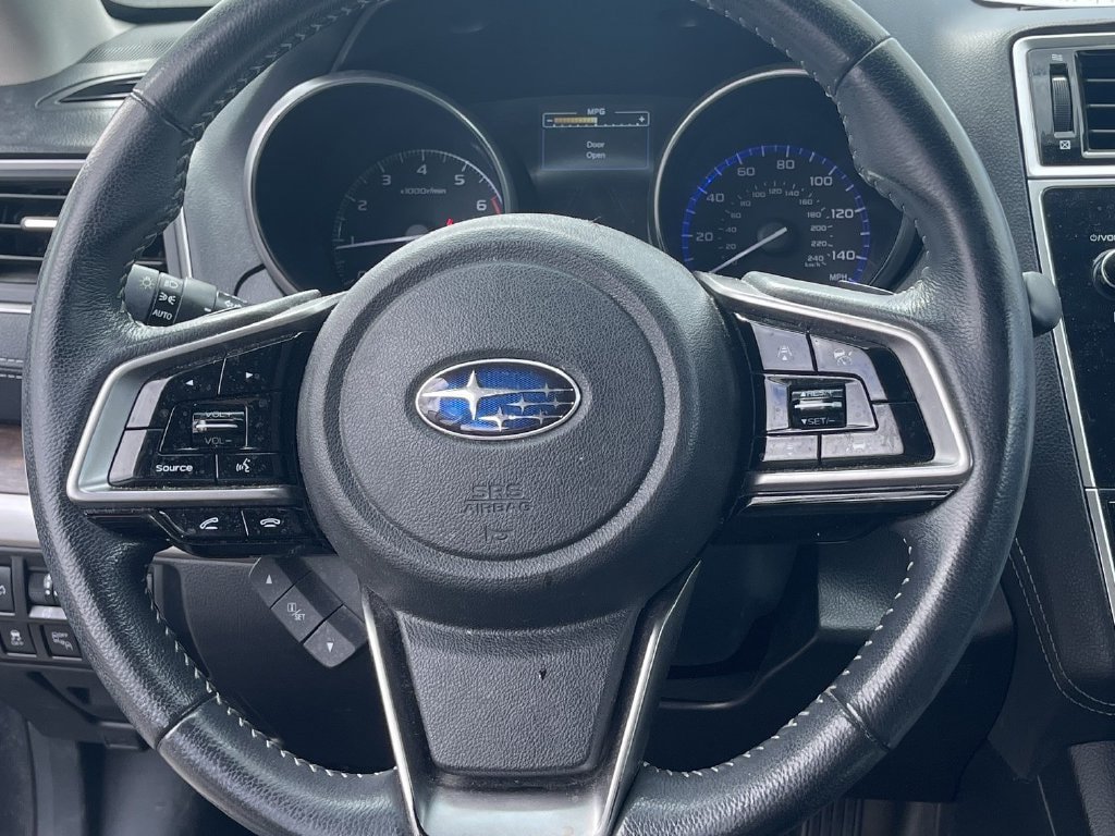 Used 2018 Subaru Outback 2.5i Limited AWD/4WD image 8