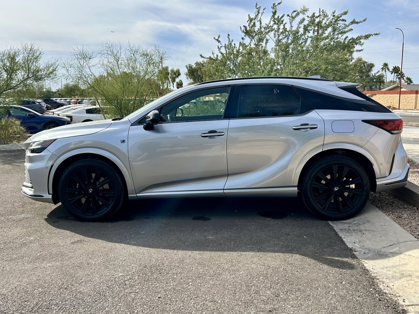 Used 2024 Lexus RX 500h F Sport w/ Convenience Package image 5