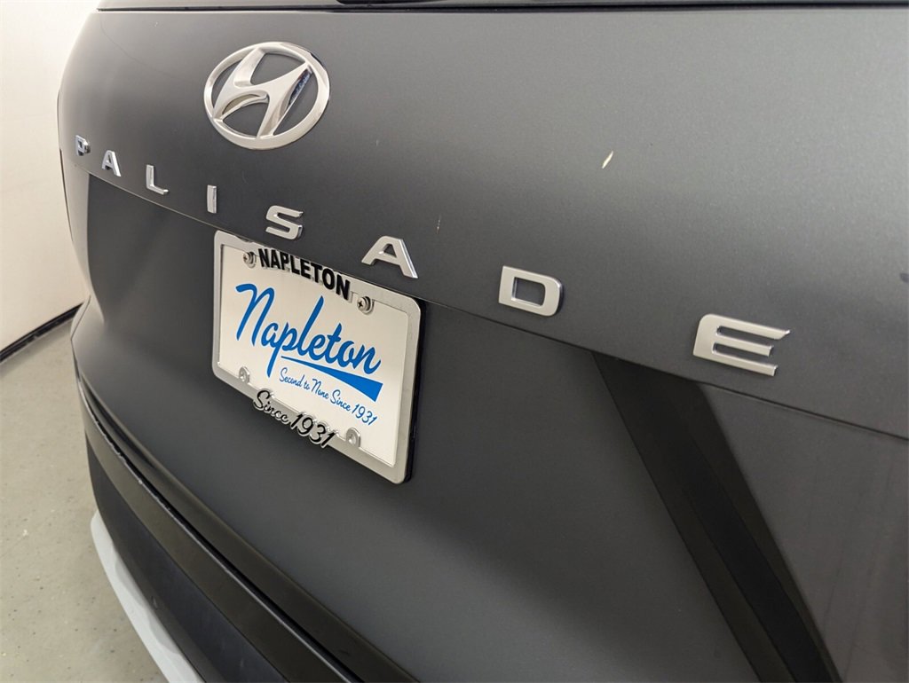 Used 2022 Hyundai Palisade SEL w/ 8P Bench Seat Package image 8