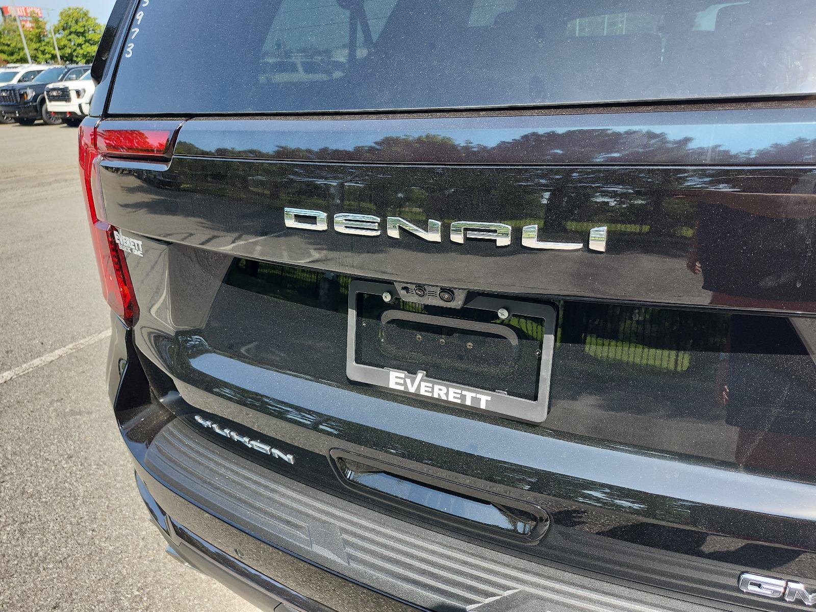 New 2026 GMC Yukon XL Denali Ultimate AWD/4WD image 4
