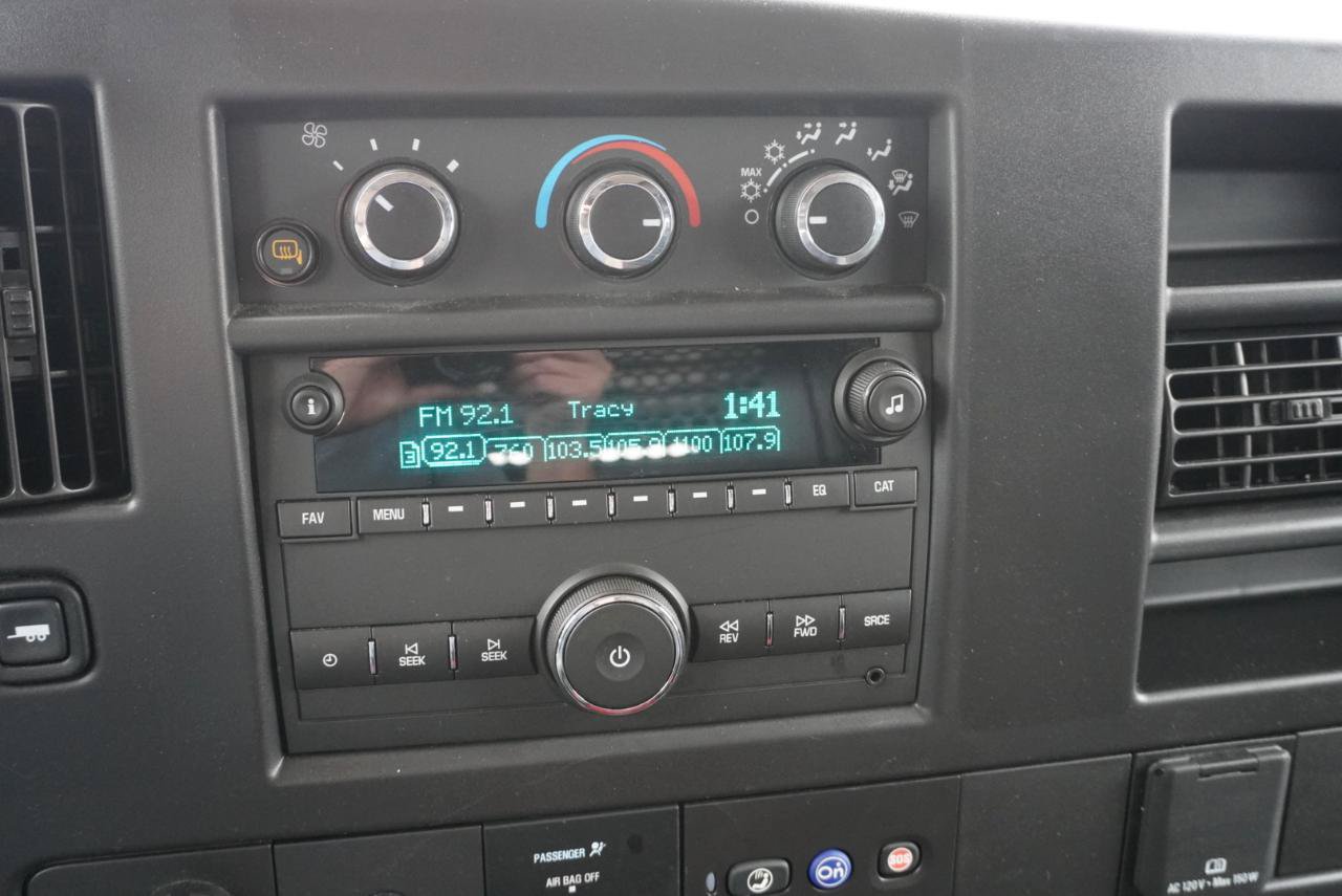 Used 2025 Chevrolet Express 2500 w/ Driver Convenience Package RWD image 12