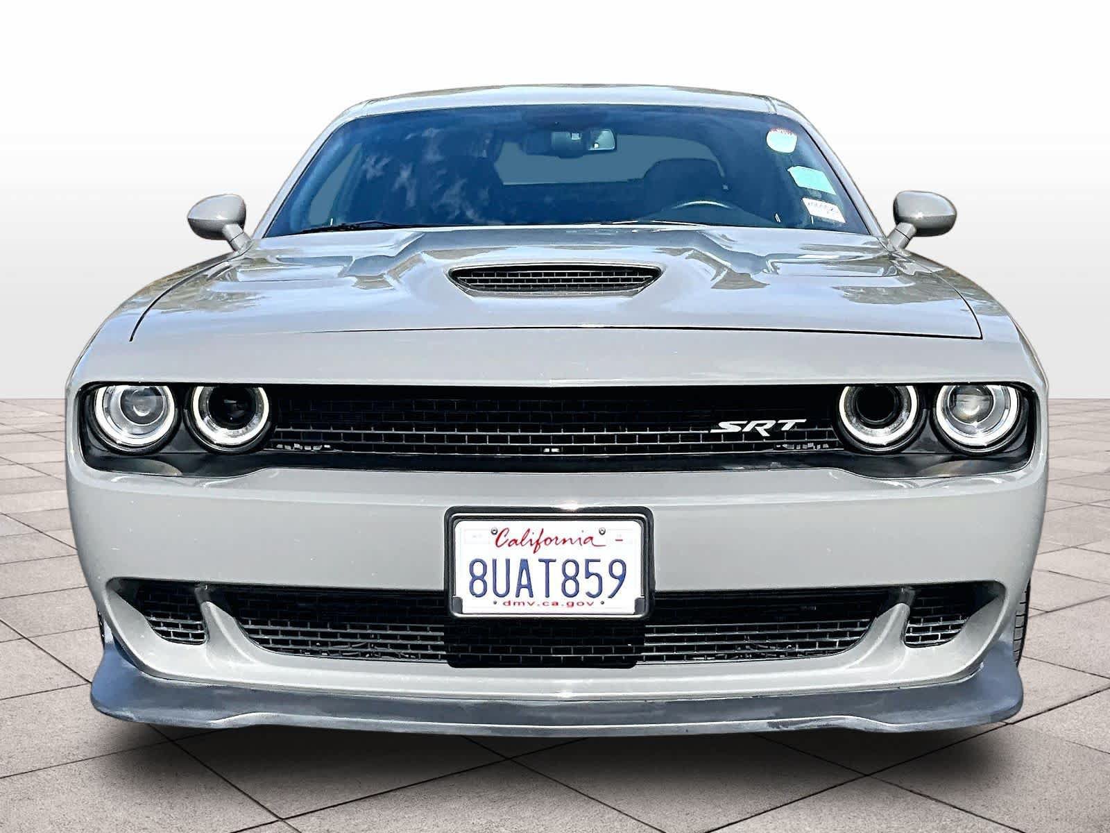 Used 2017 Dodge Challenger SRT Hellcat RWD image 3