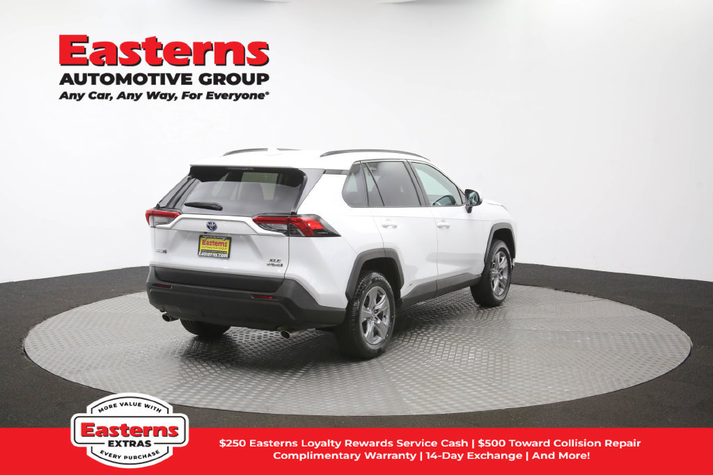 Used 2024 Toyota RAV4 XLE w/ Convenience Package AWD/4WD image 42