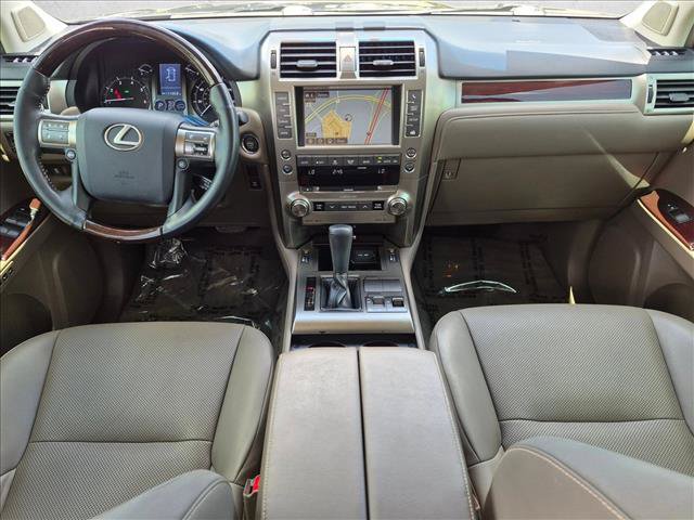 Used 2019 Lexus GX 460 Premium AWD/4WD image 17