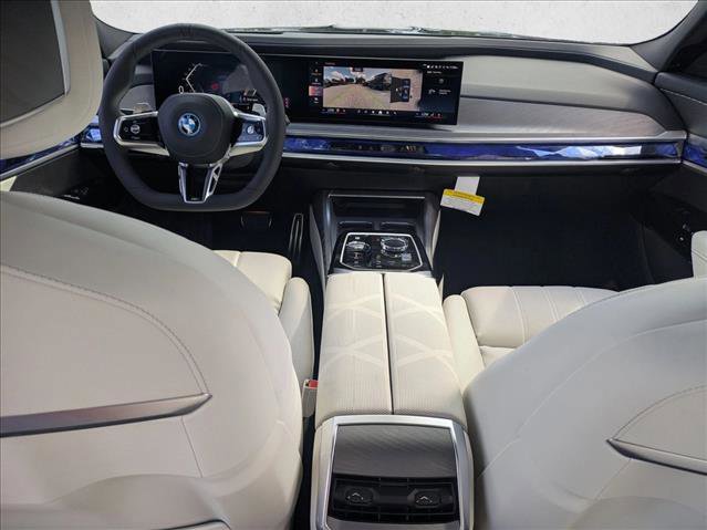 New 2026 BMW 750e xDrive AWD/4WD image 11