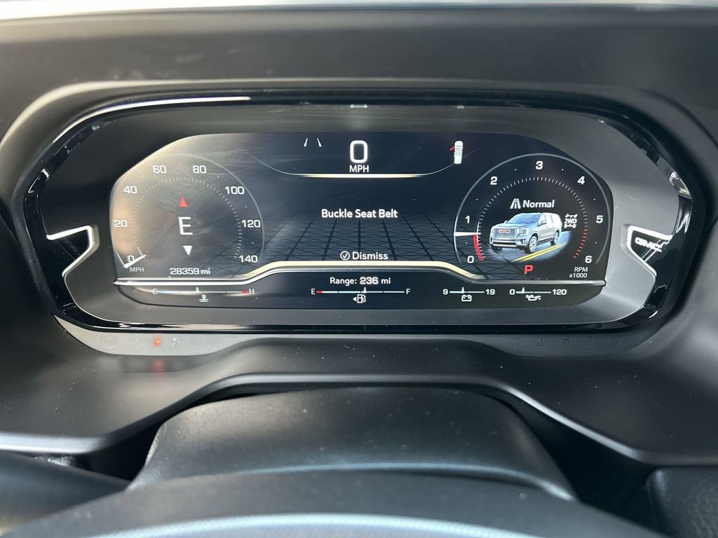 Used 2024 GMC Yukon Denali w/ Max Trailering Package AWD/4WD image 11