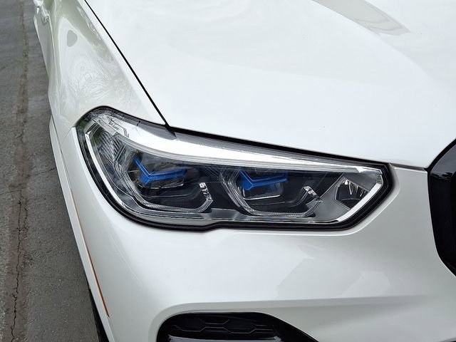 Used 2022 BMW X5 xDrive40i w/ M Sport Package AWD/4WD image 9