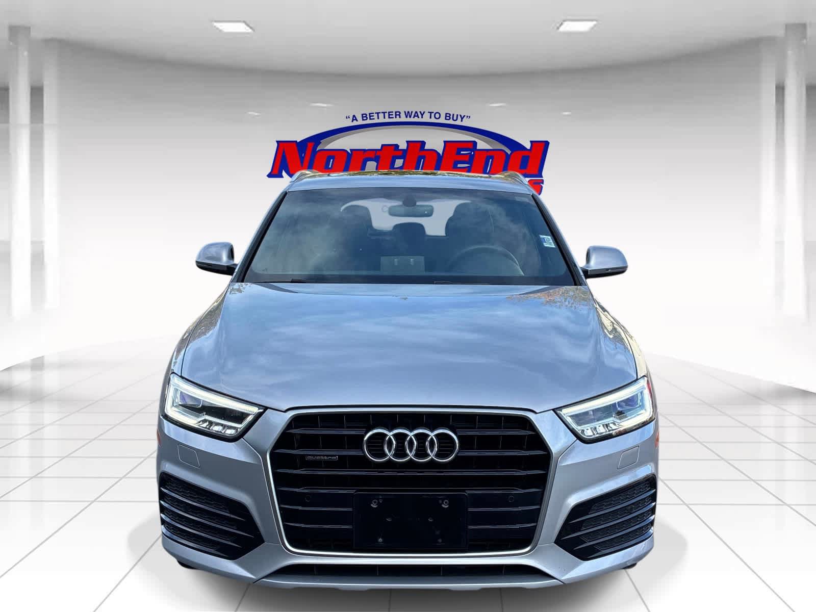 Used 2018 Audi Q3 2.0T Premium Plus w/ Premium Plus Package AWD/4WD image 2