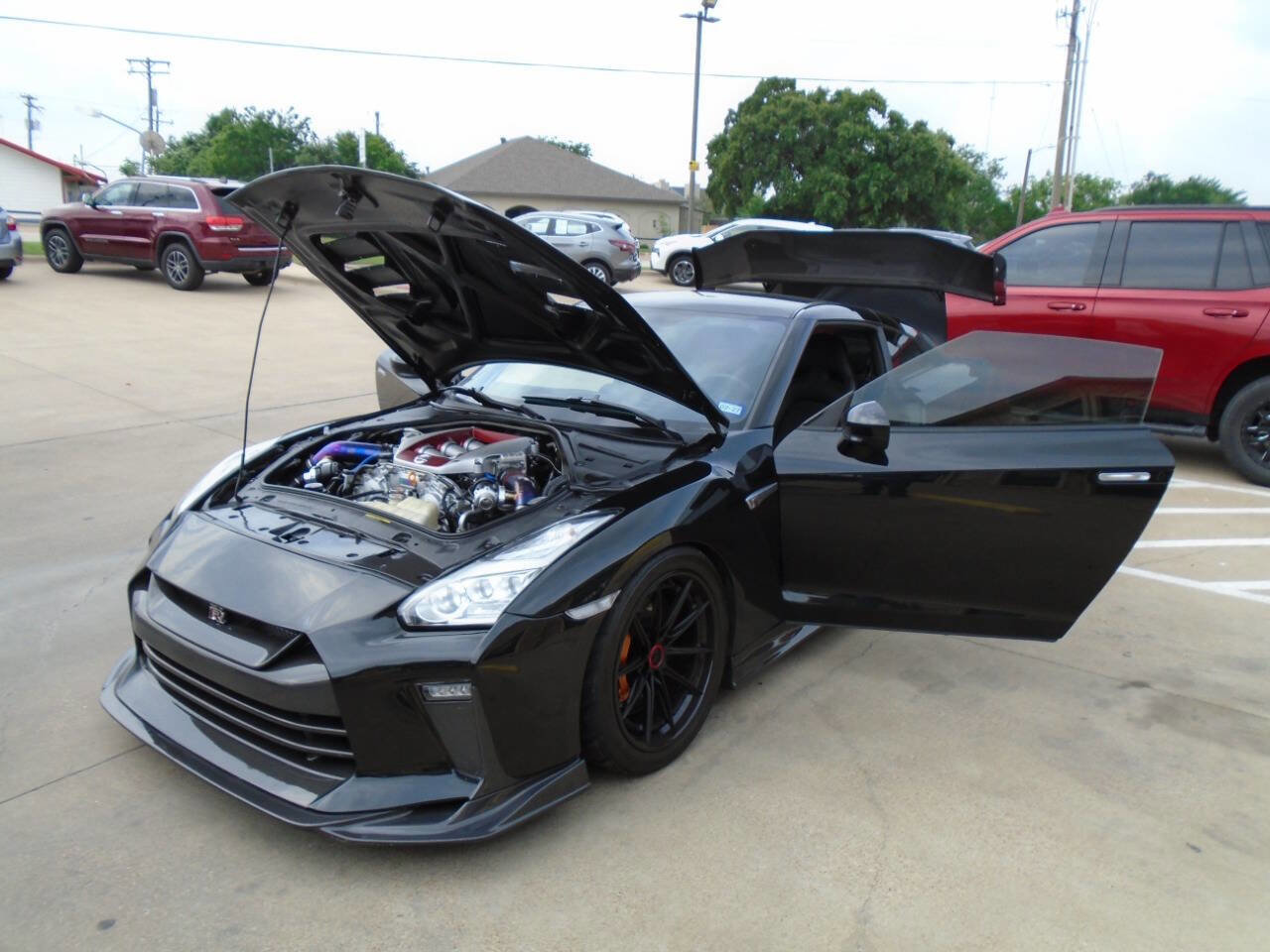 Used 2016 Nissan GT-R Premium AWD/4WD image 34