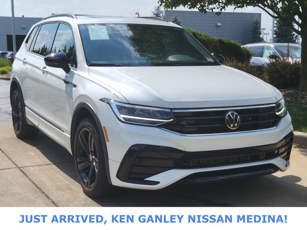 Used 2024 Volkswagen Tiguan SE R-Line