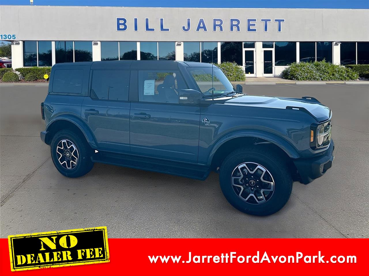 New 2025 Ford Bronco Outer Banks