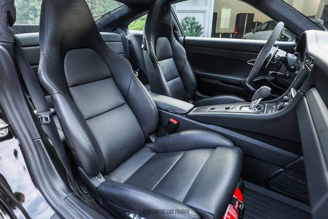 Used 2014 Porsche 911 Turbo S AWD/4WD image 40