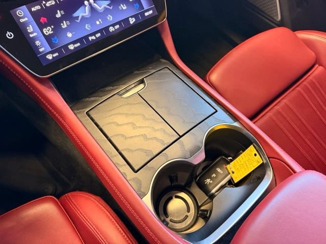 Used 2023 Maserati Grecale Modena AWD/4WD image 16