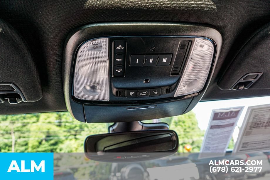 Used 2024 Dodge Durango GT AWD/4WD image 35