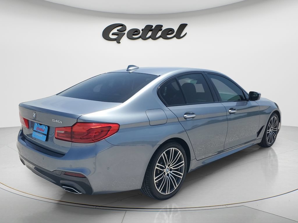 Used 2018 BMW 540i RWD image 5