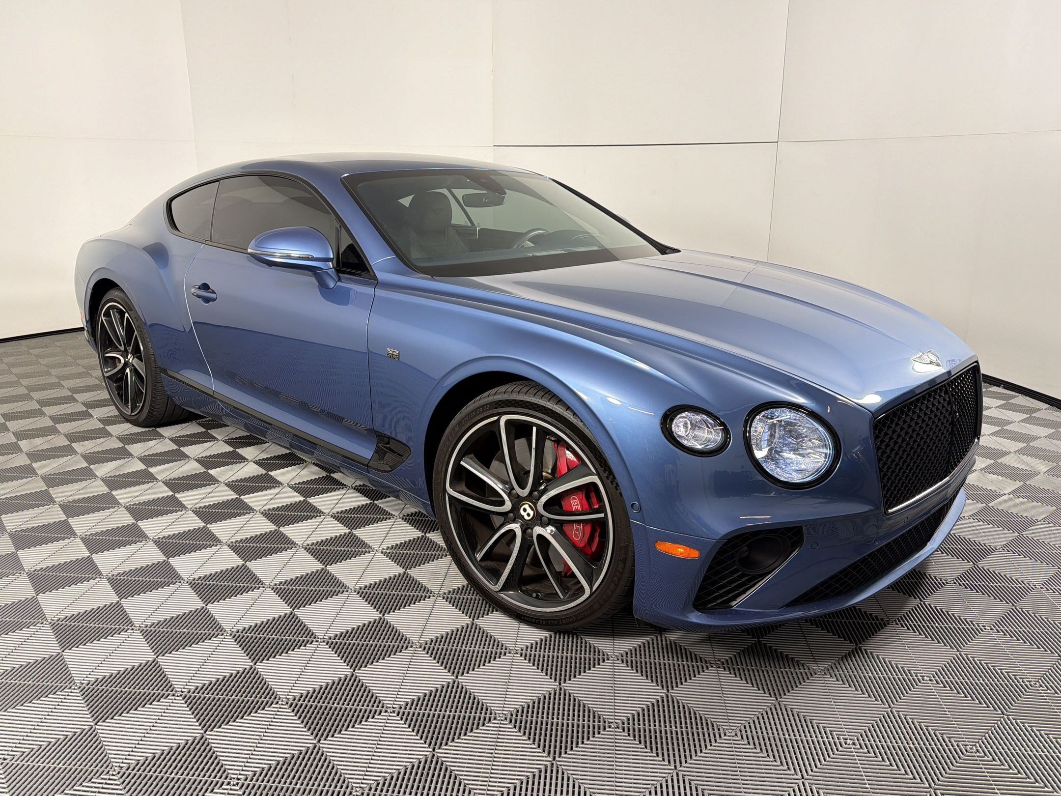Used 2020 Bentley Continental GT V8 First Edition AWD/4WD image 7