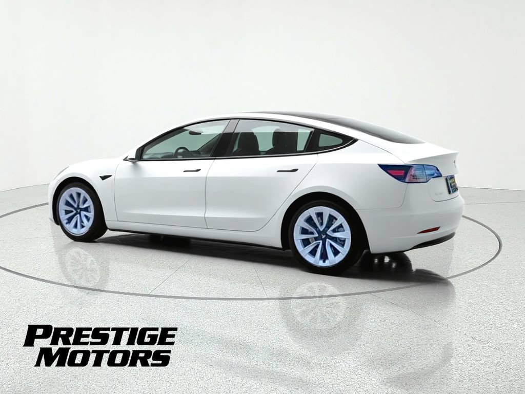 Used 2022 Tesla Model 3 Long Range AWD/4WD image 5