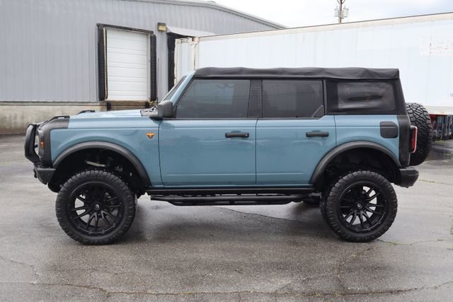 Used 2022 Ford Bronco Badlands image 3