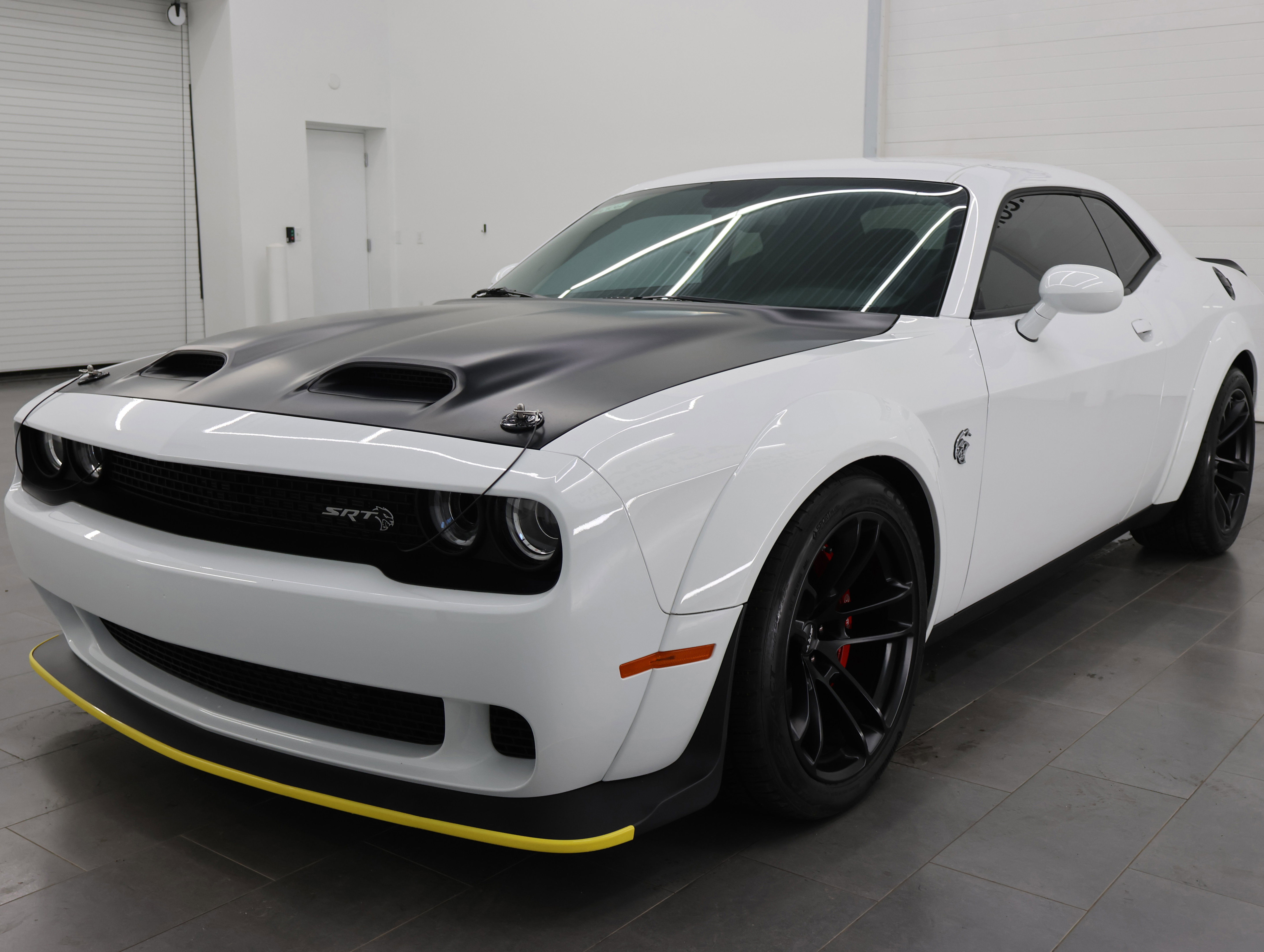 Used 2020 Dodge Challenger SRT Hellcat RWD image 7