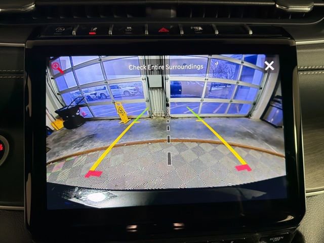 New 2025 Jeep Grand Cherokee L Limited w/ Trailer Tow Package image 24