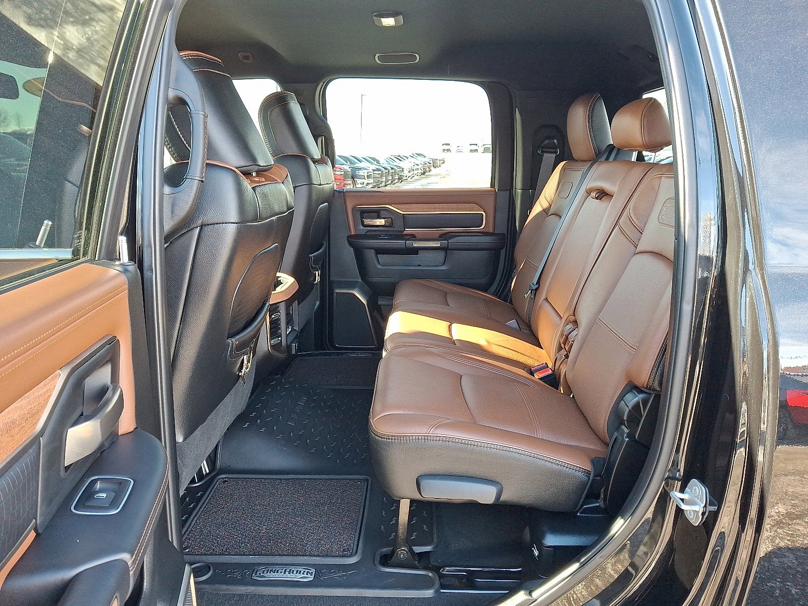 Used 2022 RAM 3500 Limited image 11