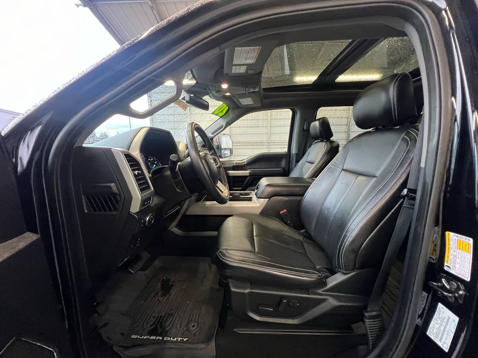 Used 2020 Ford F250 Lariat w/ Lariat Ultimate Package image 10