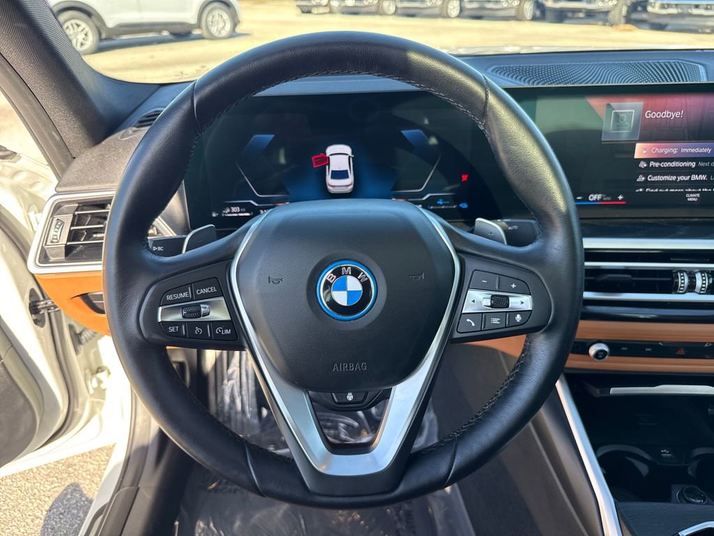Used 2023 BMW 330e w/ Premium Package image 15