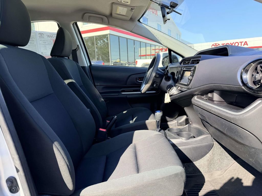 Certified 2016 Toyota Prius C Two image 13