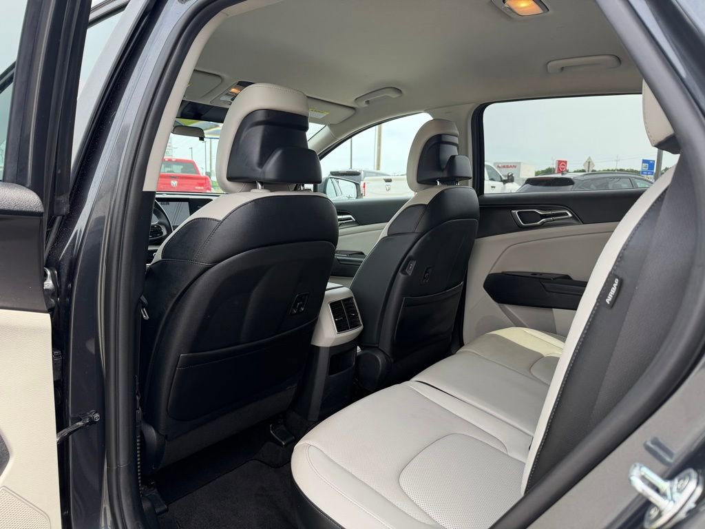 Used 2024 Kia Sportage EX FWD image 26