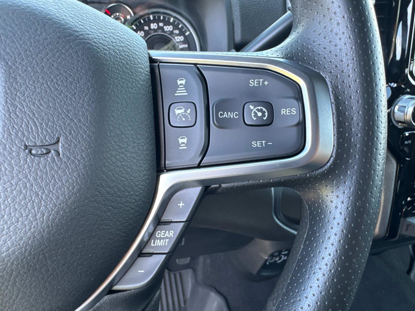New 2026 RAM 3500 Tradesman AWD/4WD image 27