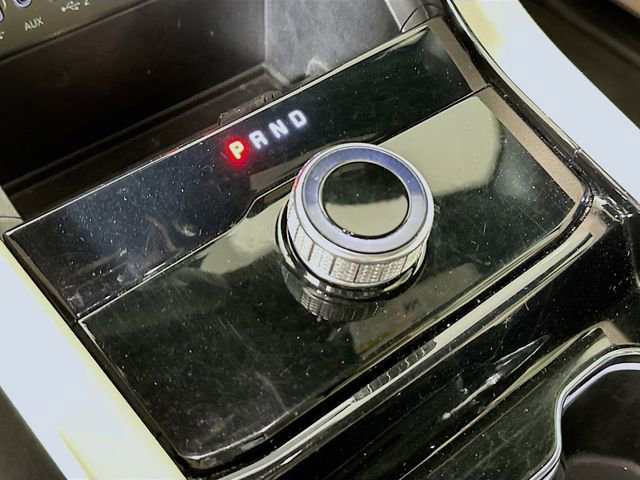 Used 2023 Jeep Grand Cherokee L Limited image 19