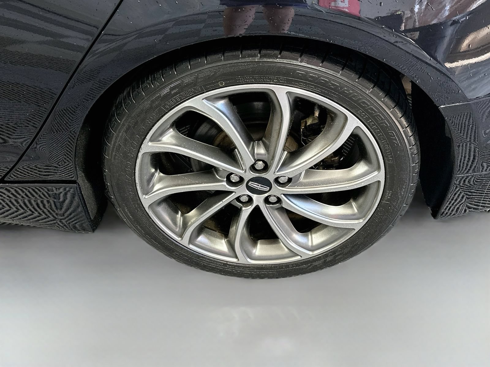 Used 2019 Lincoln MKZ Reserve w/ Reserve Plus Package FWD image 32