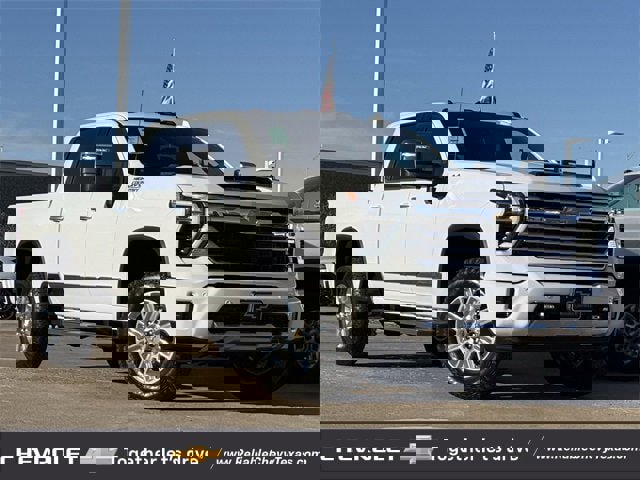 Certified 2025 Chevrolet Silverado 2500 High Country w/ Technology Package image 2