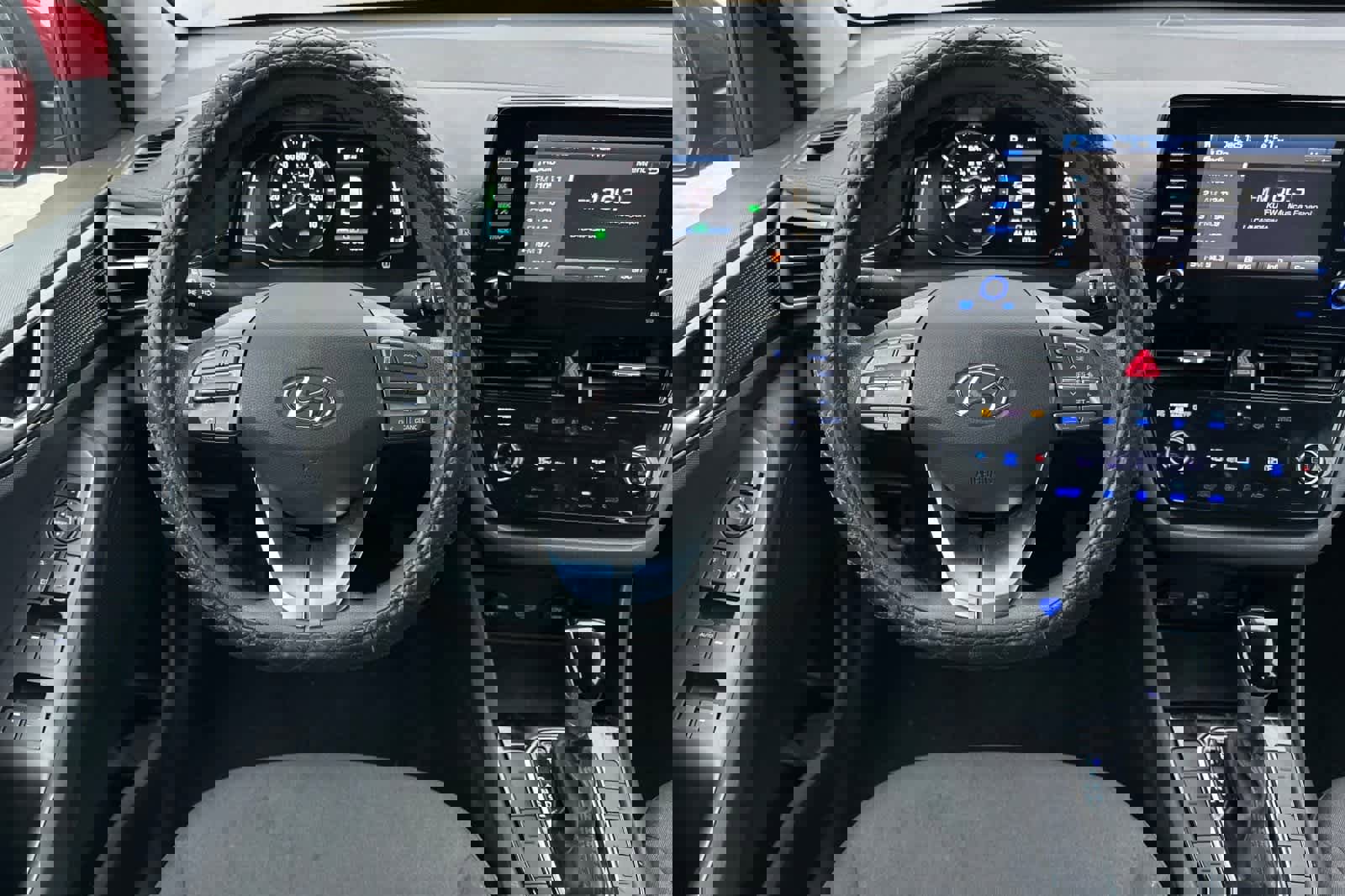 Used 2020 Hyundai Ioniq Blue image 14