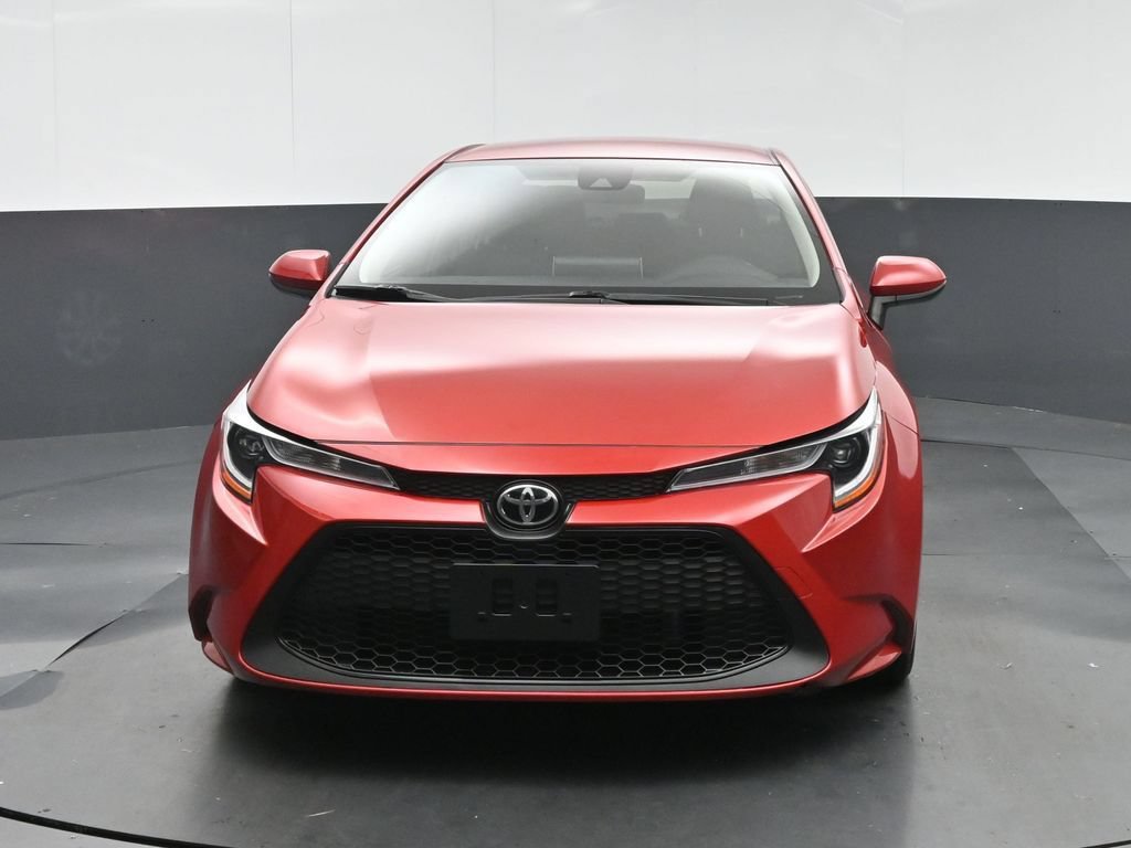 Used 2021 Toyota Corolla LE FWD image 2