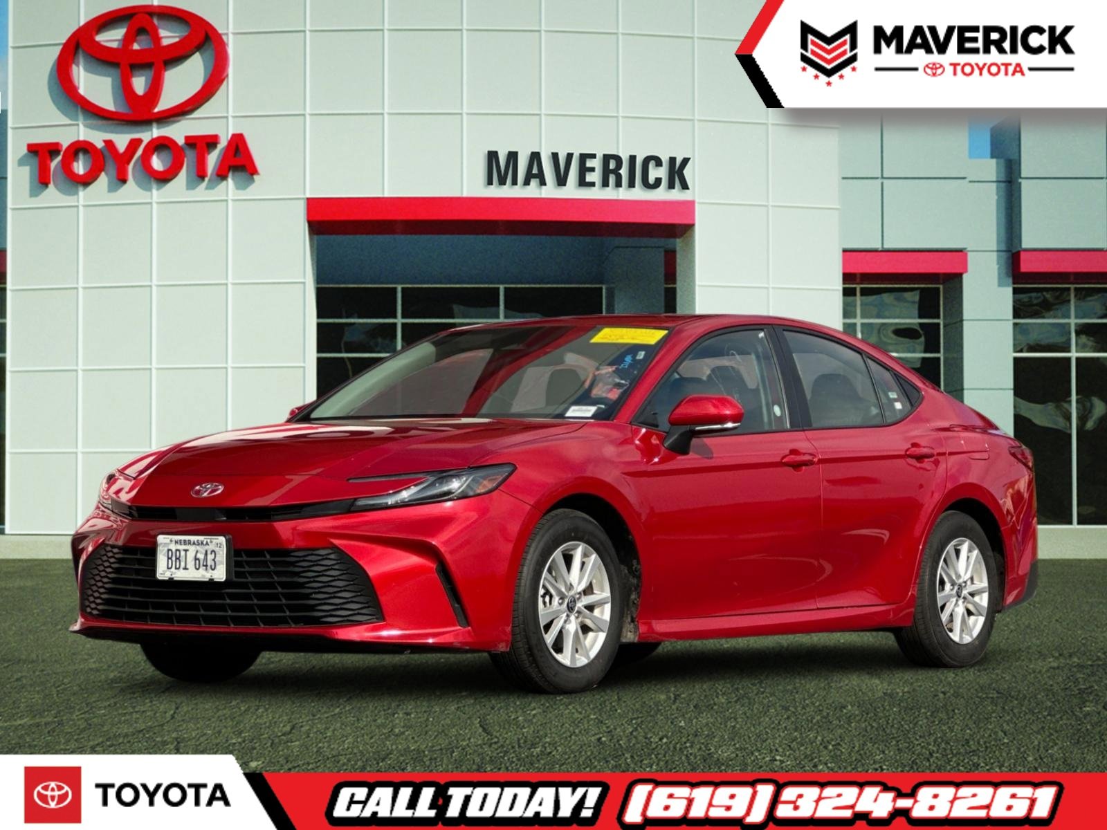 Used 2025 Toyota Camry LE image 1