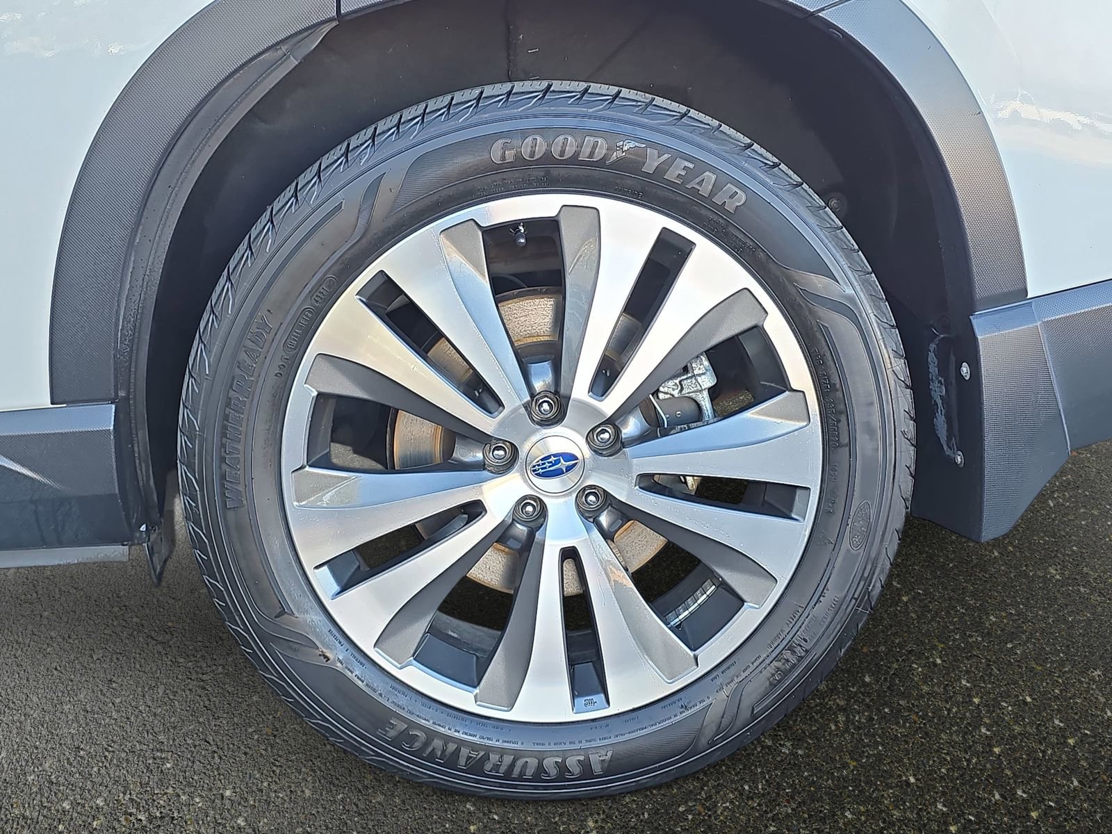 Used 2019 Subaru Ascent Touring w/ Popular Package #2 image 34