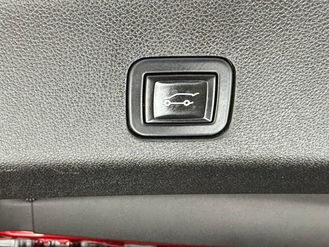 Used 2024 Chevrolet Suburban RST w/ Luxury Package AWD/4WD image 6