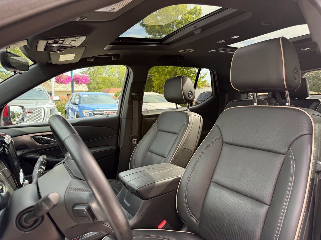 Certified 2023 Chevrolet Traverse Premier w/ LPO, Floor Liner Package AWD/4WD image 17