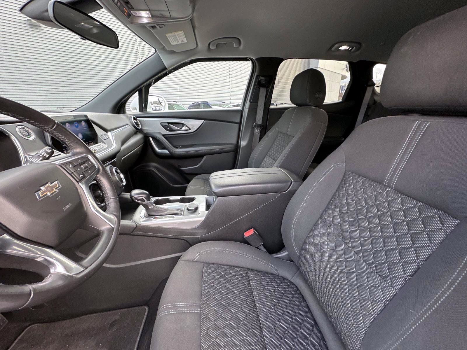 Used 2020 Chevrolet Blazer LT image 24