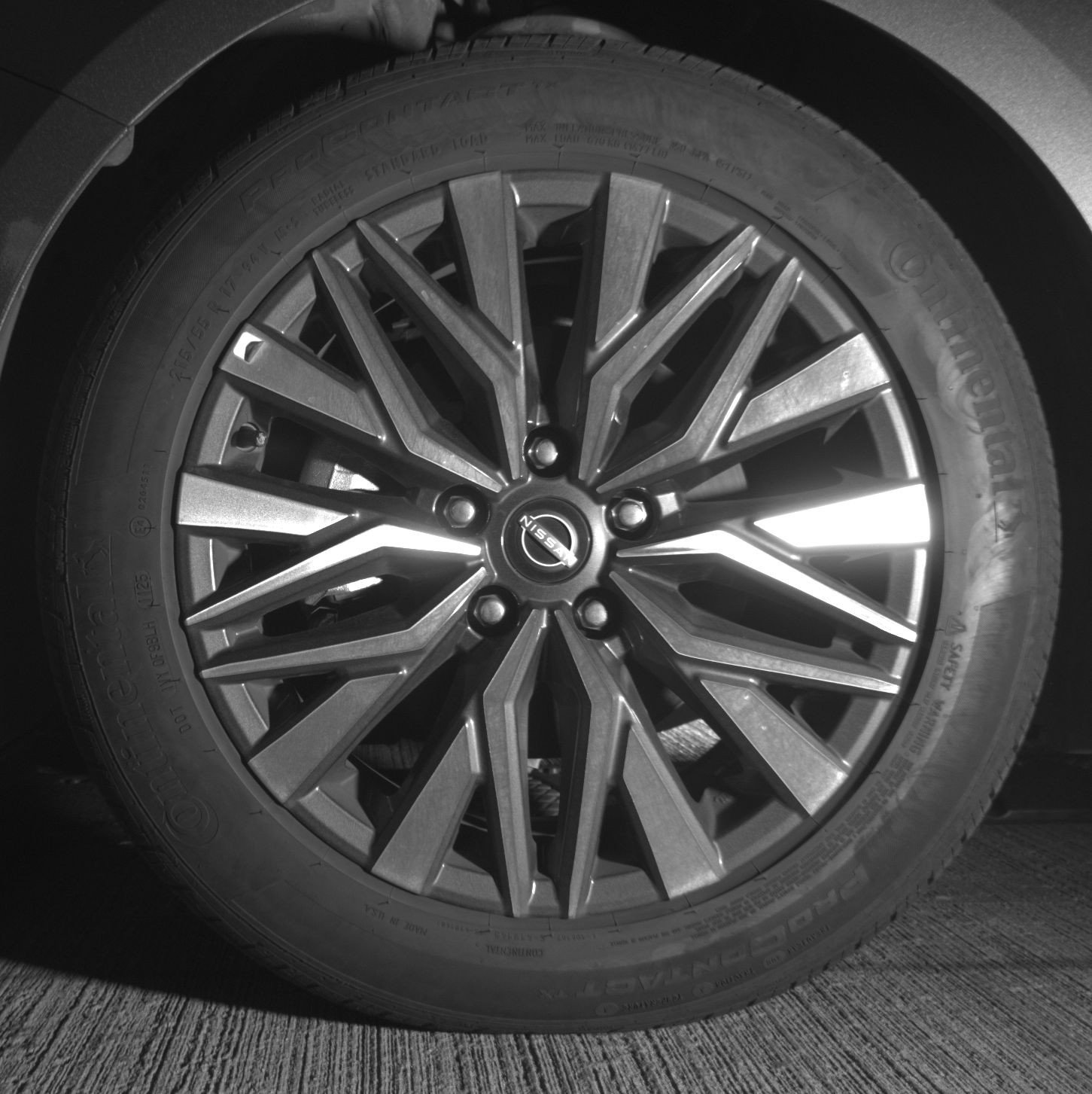 Used 2025 Nissan Altima 2.5 SV FWD image 12