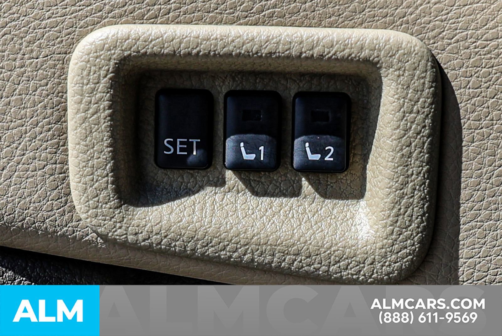 Used 2014 Nissan Murano LE w/ Platinum Edition Package image 40