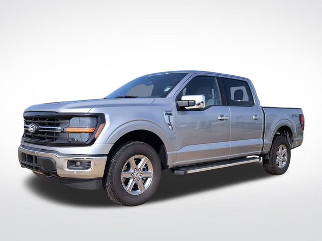 New 2025 Ford F150 XLT w/ Equipment Group 302A MID