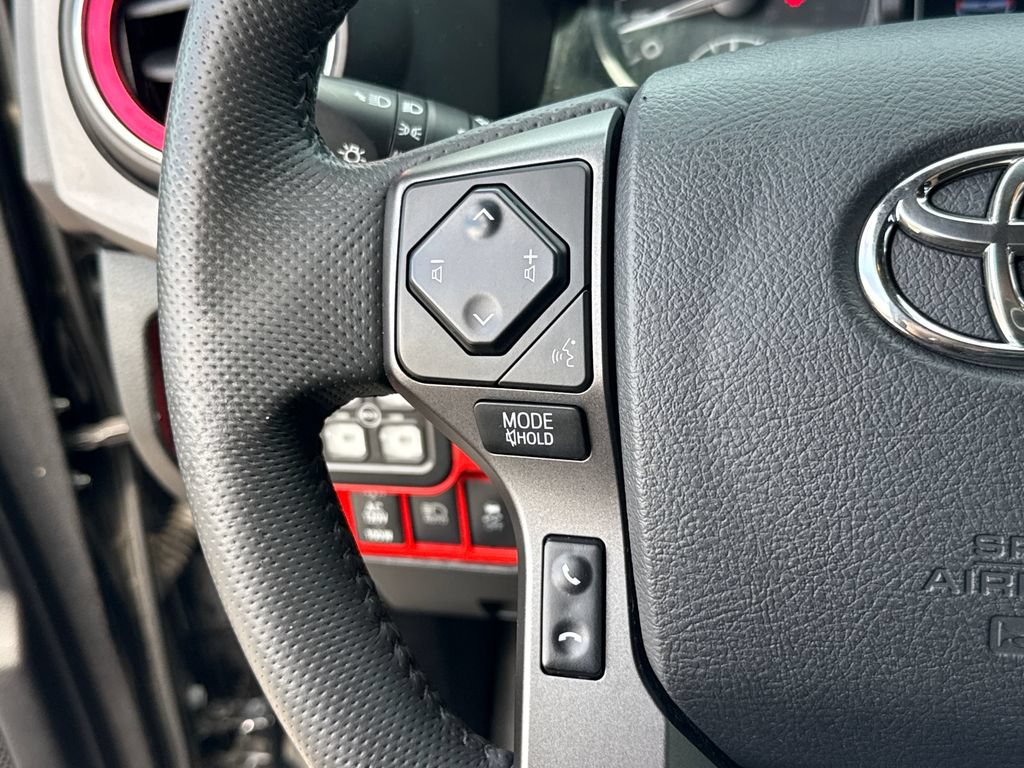 Used 2023 Toyota Tacoma TRD Pro AWD/4WD image 17