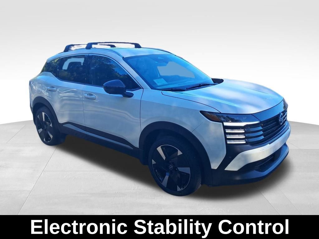 New 2026 Nissan Kicks SR w/ Cold Weather Package image 8