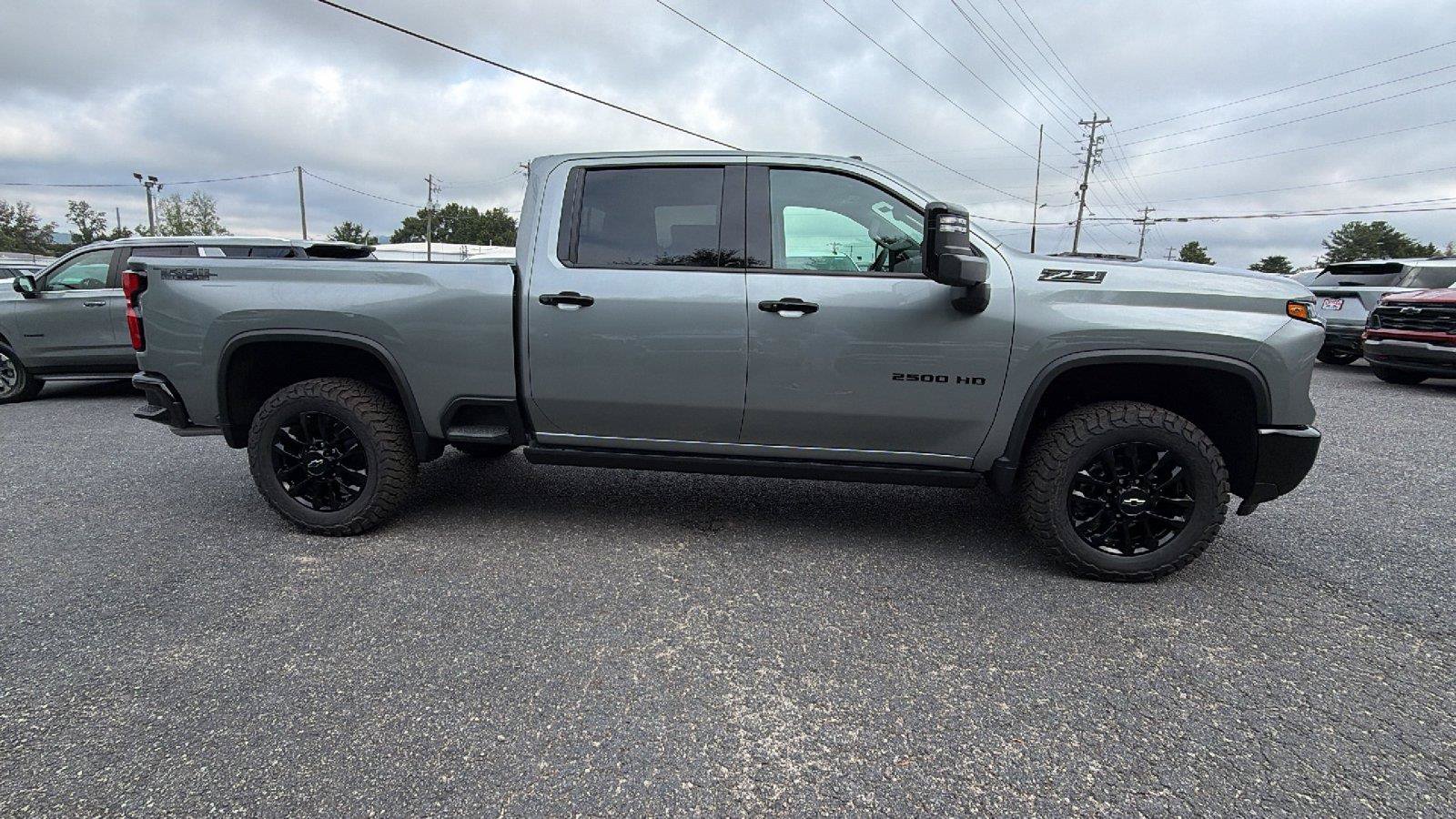 New 2026 Chevrolet Silverado 2500 LTZ w/ Trail Boss Package AWD/4WD image 8